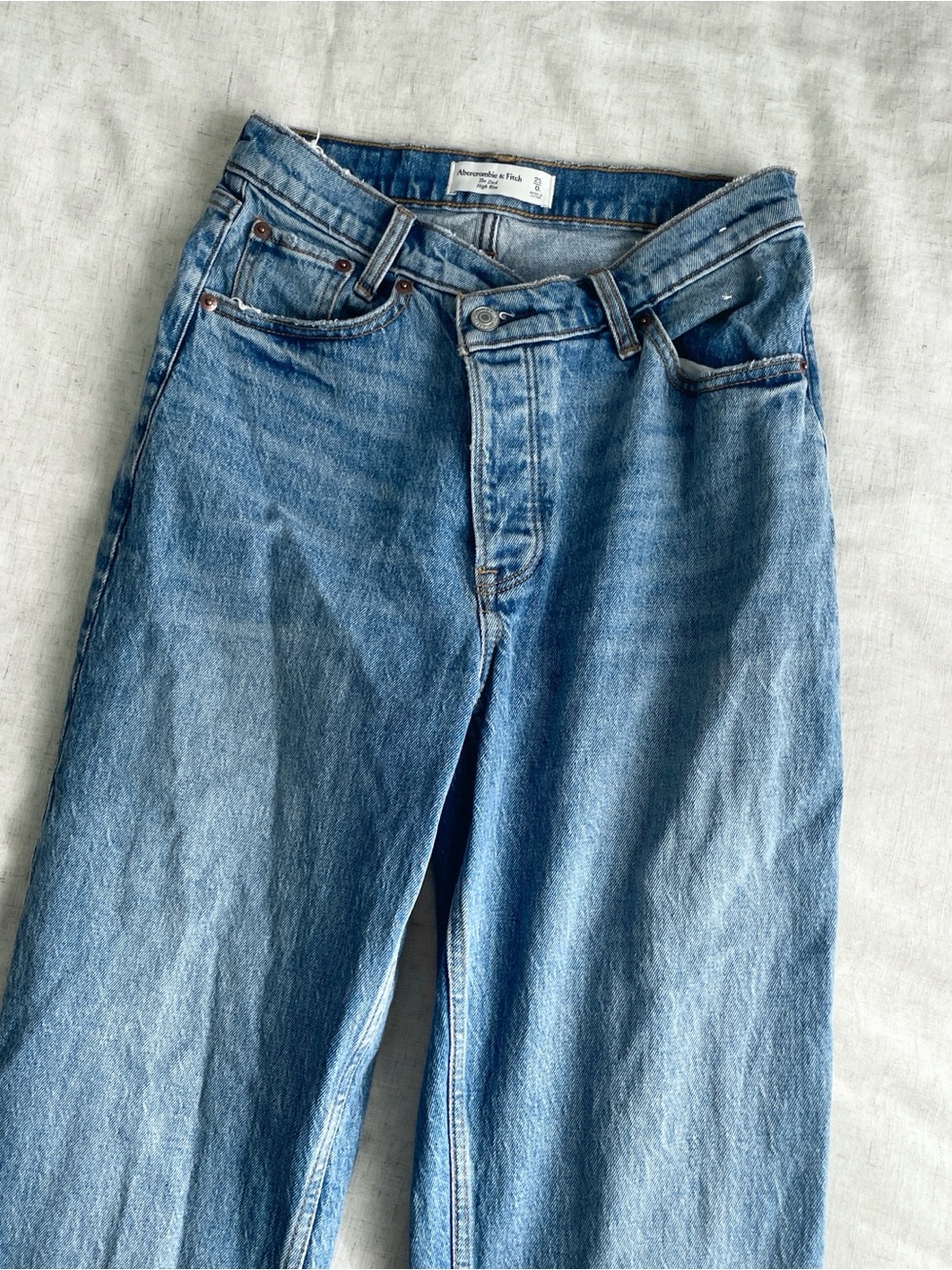 Abercrombie dad Classic Light Blue  Denim Jeans
